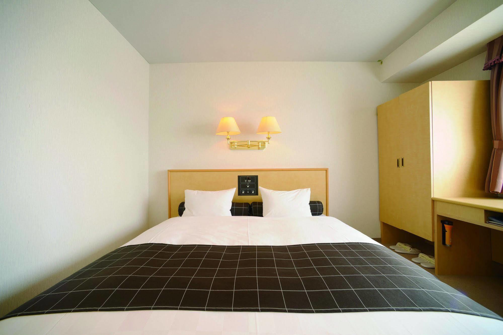 Yamagata Kokusai Hotel Exteriör bild