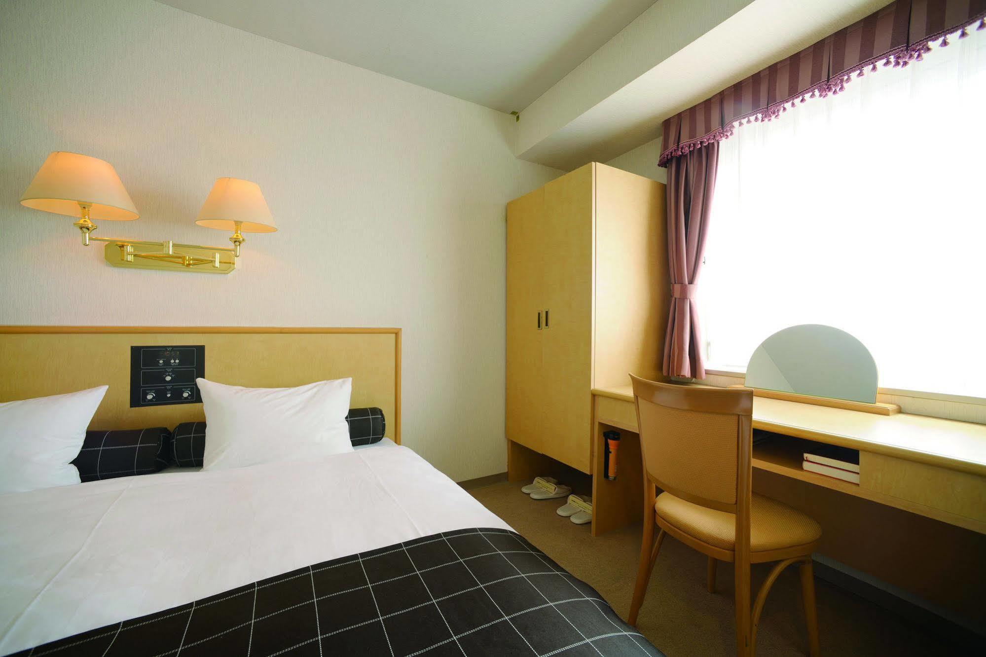 Yamagata Kokusai Hotel Exteriör bild